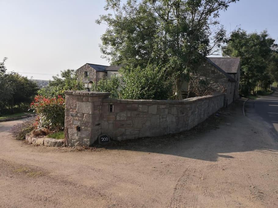 Converted Cattle Barn Overlooking Strangford Lough Newtownards Ngoại thất bức ảnh
